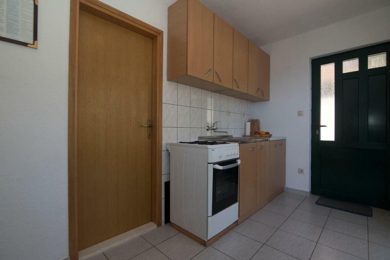 Apartment Antonio Bogomolje Exterior photo